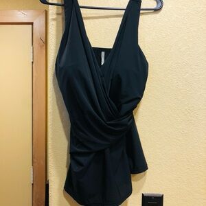 Lands End black tanking top sz 14